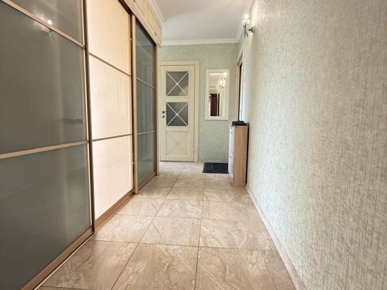 Продам 3х комнатную квартиру в Ингульском районе. Николаев
