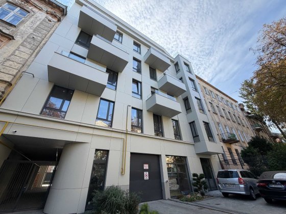 Продаж преміум квартири Коновальця 21 Львов