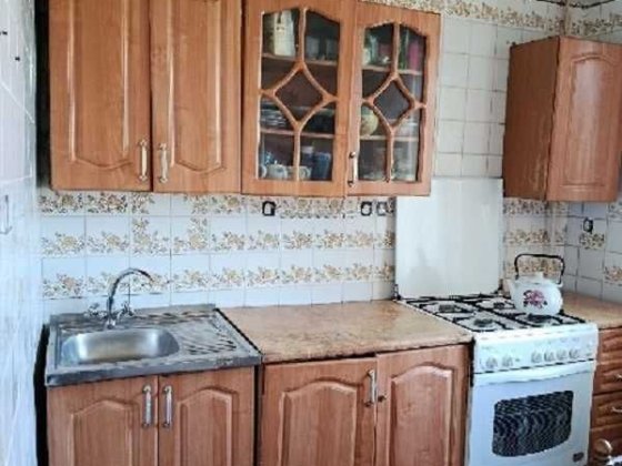 Продаётся 4 ком. кв. ул. Рустави в  Осипенковском районе. Можно по Сертификату. Запорожье
