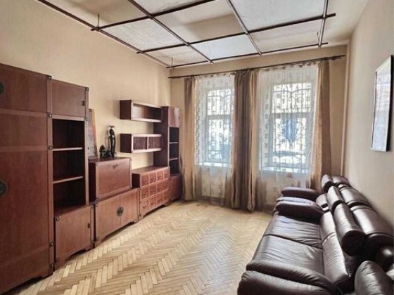 Продаж 3-кімнатної квартири в центрі Львова – вул. Джерельна (вул. Водна) Львов