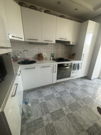 Продаж 3 кімнатної квартири - фото 1
