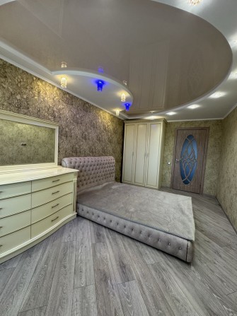 Продам 3х комнатную квартиру с паркоместом!!! - фото 1