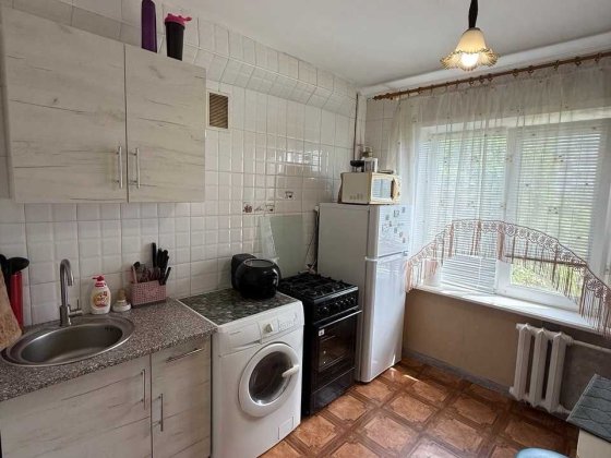 Продам 2-кімнатну квартиру Малий ринок Запорожье
