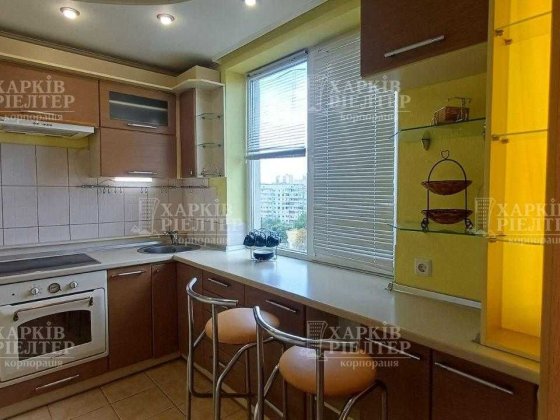 GA D2 Продаж просторої 4-кімнатної квартири 90 м² з ремонтом на Салтівці Харків