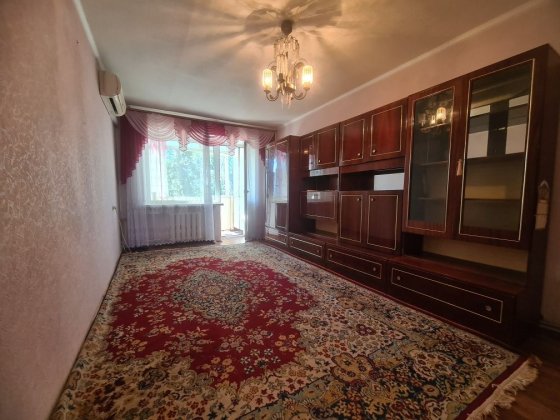 Продажа 3х комнатной квартиры. ЮТЗ. АВТОНОМНОЕ ОТОПЛЕНИЕ. Николаев