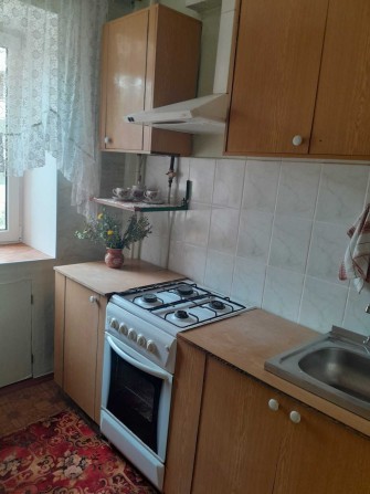 Продаю однокомнатную квартиру в Октябрьском. - фото 1
