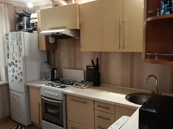 Продаю 3к/кв 3 Слободская/Колодезная 1/9 60/38/10 42000$ Николаев