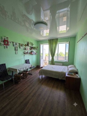 Продается 1-комнатная квартира Крымский бульвар - фото 1