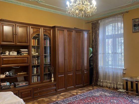 Продаж 2 кімнатноі квартири вул Бандери Львов