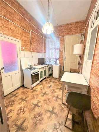 Продам 2 комн квартиру на Екатерининской - фото 1