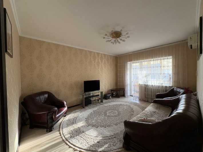 Продаж 3х кімнатної квартири в центрі (Металургів) - фото 1