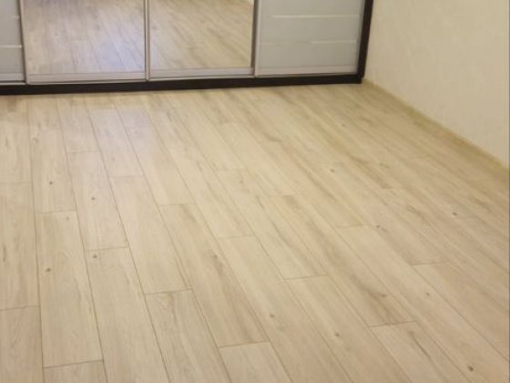 Продам 1 кімнатну квартиру на 5 поверсі Запорожье