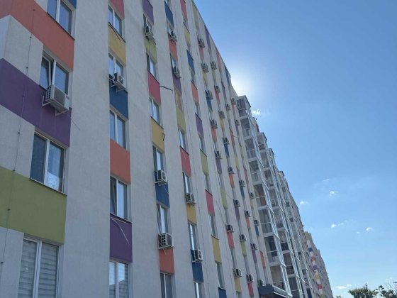 Продам 1 ком.кв.с капитальным ремонтом ,мебелью и техникой метро Научная Харків
