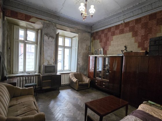 Центр. Продам 3-х комнатную квартиру 53 кв.м, 1 этаж,  АГВ/Газ  Дворовая Одесса