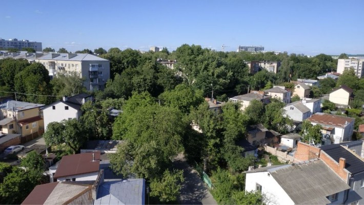 Продається трьохкімнатна квартира - фото 1