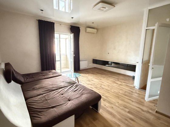 Дворівнева квартира 55 м² з ремонтом, Автономне опалення Харків
