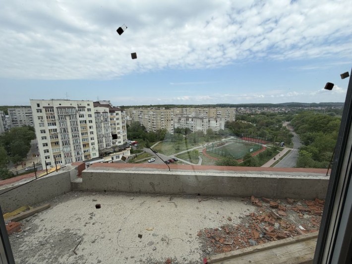 Продається 1 кім. Квартира з терасою в ЖК на Величковського - фото 1
