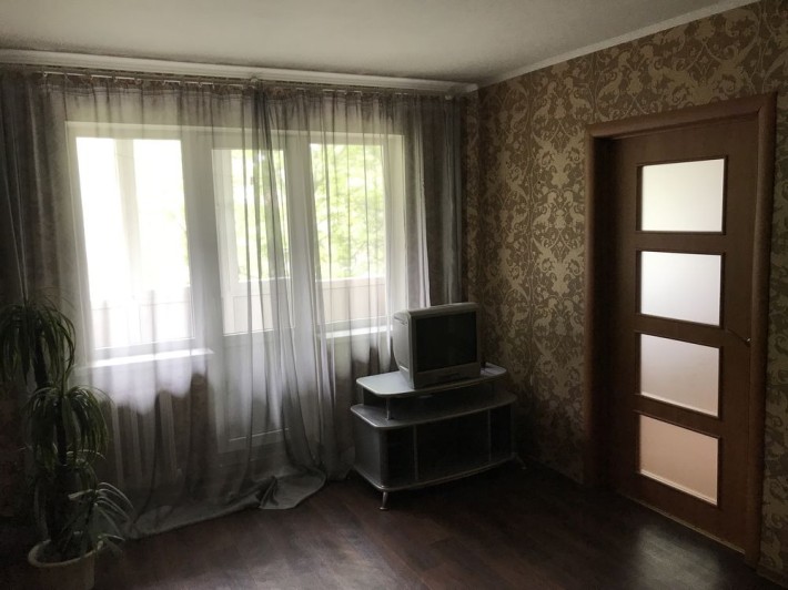 Продам квартиру первый дом возле метро Армейская - фото 1