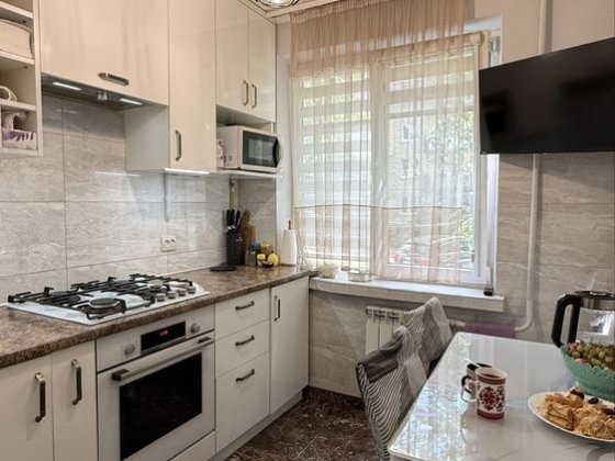 Продаж 3 кімн.квартири по вул.Наукова Львов