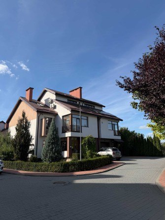 Продаж 3кім квартири в закритому клубному містечку "Паркове"  вул. Янева 15 ( Горіховий гай, Динамо  - фото 1