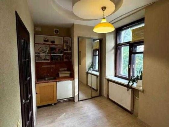 1-к квартира у метро «Университет» Харків