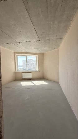 Продаж  2-кімнатна квартира ЖК Рів’єра 72 м², новий зданий будинок кухня 18 м. - фото 1