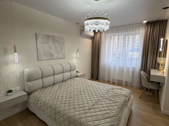 Квартира, яка закохує з першого перегляду! Продаж без комісії. Софиевская Борщаговка
