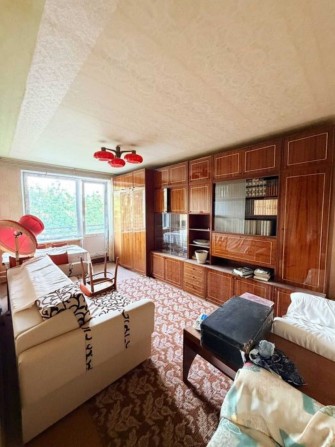 Продам 2 комнатную квартиру 45 м2, средний этаж, Павлово Поле,метро 23 Августа VI - фото 1