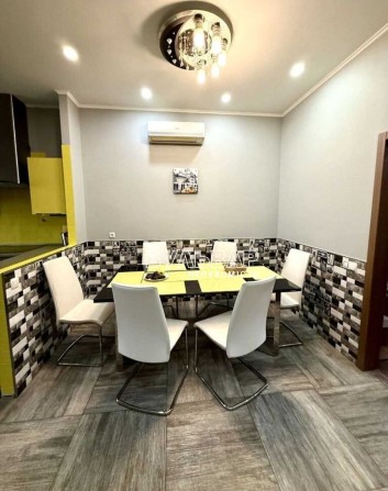 Продам 3 к.кв  - 120 м2, Новострой, ЖК МКДУ, пр. Науки,  23 августа - фото 1