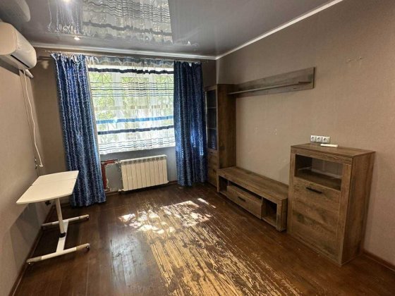 Продам 2-кімнатну квартиру в Інгульському районі, вул. Миколаївська Николаев