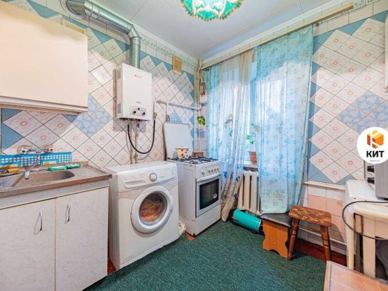 ЦЕНА СНИЖЕНА 1к. 30м2 Аэропорт, Мерефянское шоссе, Западная ул. 56, RE-135781 Харків