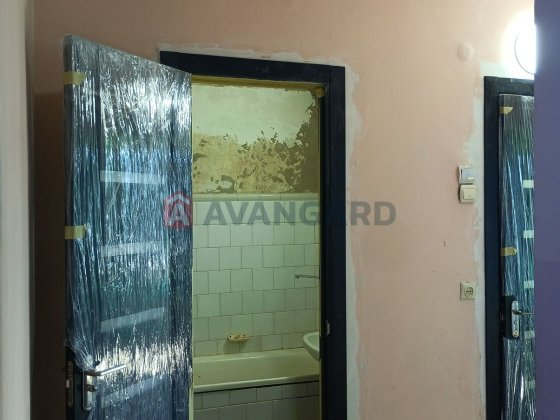Продаж тихої квартири з загальною площою 49 м² по адресі Львів, Сихівська, 10. Львов