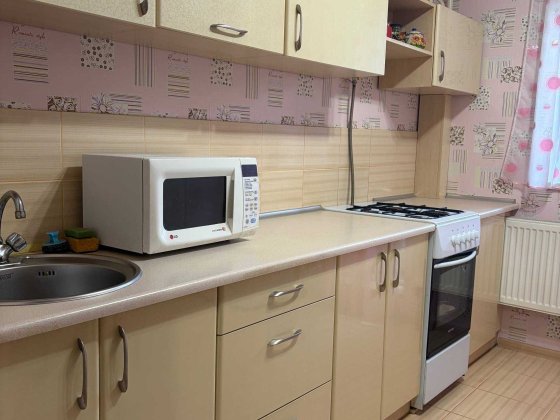 продам 1 комнатную квартиру Салтовское шоссе Харків