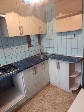 Продаю 2 кім квартиру проспект Миру 2/5, роздільні кімнати на дві сторони - фото 1
