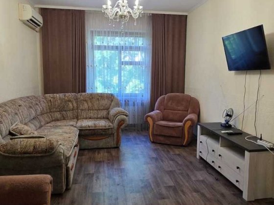 Экс Продам 3к квартиру, 65м2, Сталинка , проспект Науки 13 , Центр , метро Научная Харків