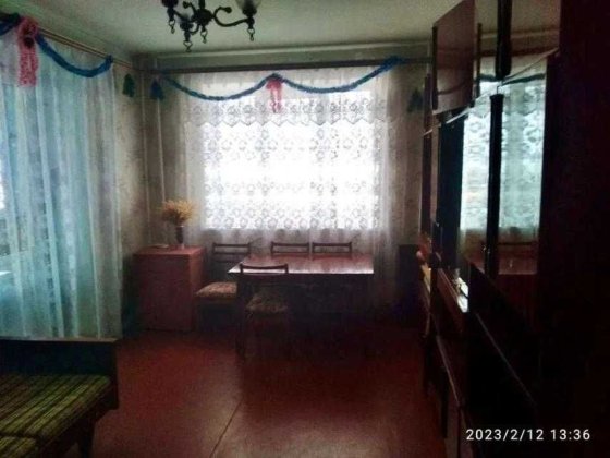 Продается отличная 2х комнатная квартира под ваш ремонт            АЕ Харьков