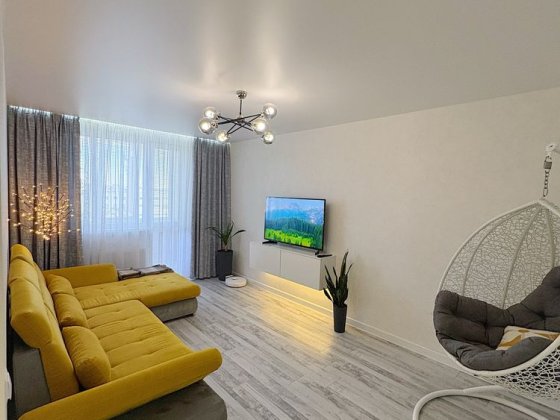 Двокімнатна квартира, Холодна Гора, стильний сучасний ремонт, 45 м² (спальня, вітальня, кухня, гарде Харьков