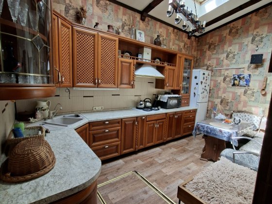 Срочно !!Квартира на земле в два уровня+ бонус Одеса