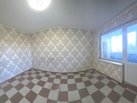 продаж трьохкімнатної квартири проспект Центральний вул Шоста Слобідська перший поверх некутова лодж Николаев