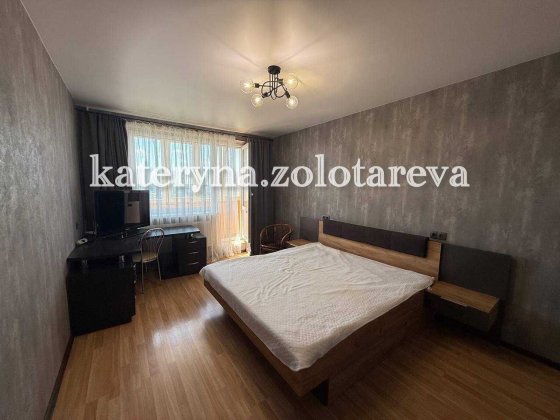 Продам 2 квартиру на Салтівці по вулиці Єдності з якісним сучасним ремонтом з меблями та технікою Харьков