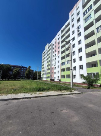 Продам 1 к. квартиру 44 м2 ЖК Мира-3 метро Индустриальная ХТЗ Е-Оселя Сертификат Ваучер - фото 1
