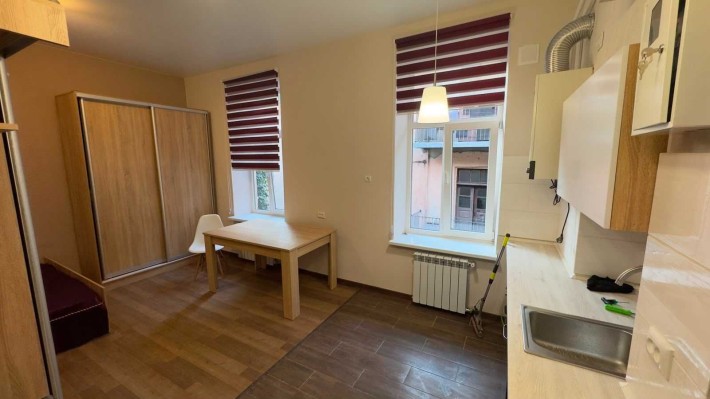 Продаж 1кім. квартири в ближньому центрі - фото 1