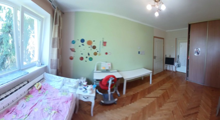 Продаж 3-кімнатної квартири, вул. Є. Дзиндри (бічна вул. Стрийська, Чуть вище Стрийського ринку) - фото 1
