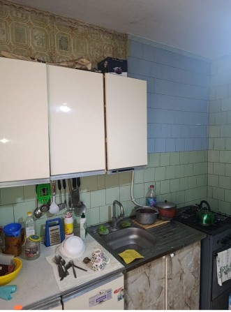 Продаж 3к квартири на Лазурнiй - фото 1