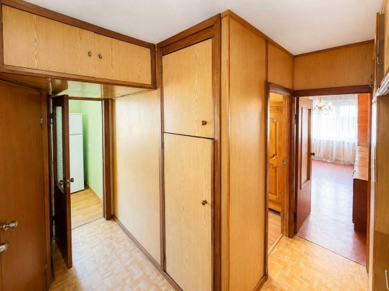 Продам 3-х комнатную квартиру на ЮТЗ. Николаев