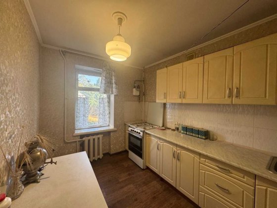 Продаю 3 комнатную квартиру на Г. Петрова и1 Николаев