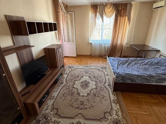 Продам отличную крупногабаритную 1к квартиру. Николаев