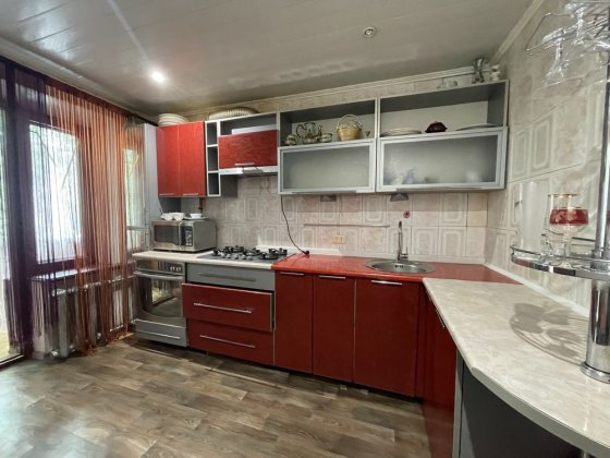 Продаж квартири на вул. Робоча біля 22 школи ваучер! Николаев