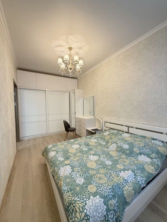 В Продажу 2 к к в Центрі на вул. Великій Морській з євроремонтом - фото 1