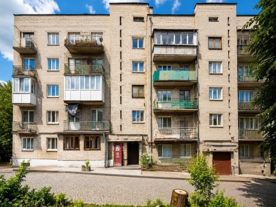 Продам 2-кімнатну квартиру по вул.Олени Степанівни Львов